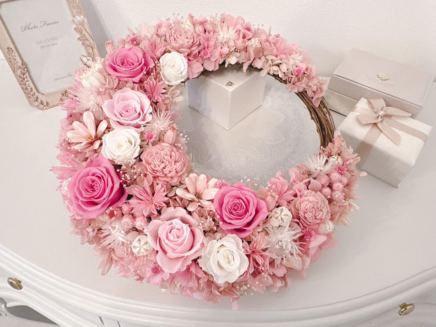 【人気 三日月リース】ロゼブロッサム クレセント 〜桃色の季節〜 結婚祝い ピンク 桜色 春限定2026 新作 ギフト | 2枚目